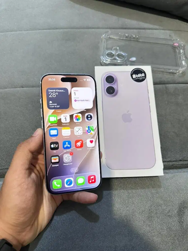 Iphone 17 256 GB IBOX Fullset Garansi 9 bulan lagi. Mulus seperti baru