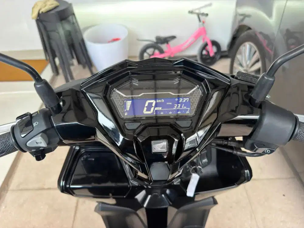 Honda Vario 125 2026 kilometer 300 Umur 2 bulan