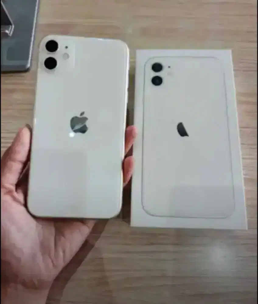 Iphone 11 second ibox 64gb bunga ringan free 2