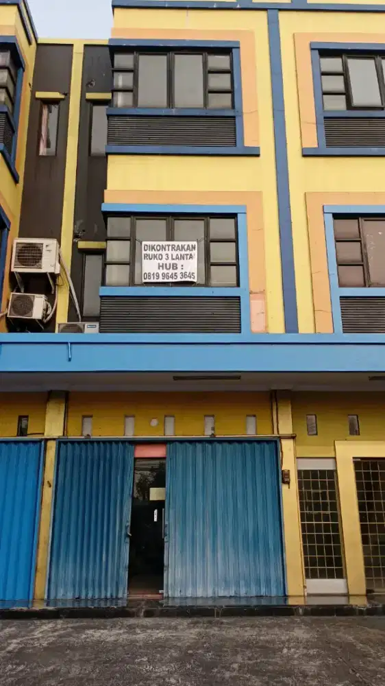 Disewakan Ruko 3 Lantai. Bekasi timur