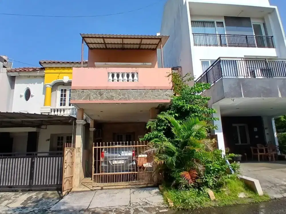 Rumah 2 Lantai di Raffles Hills Cibubur