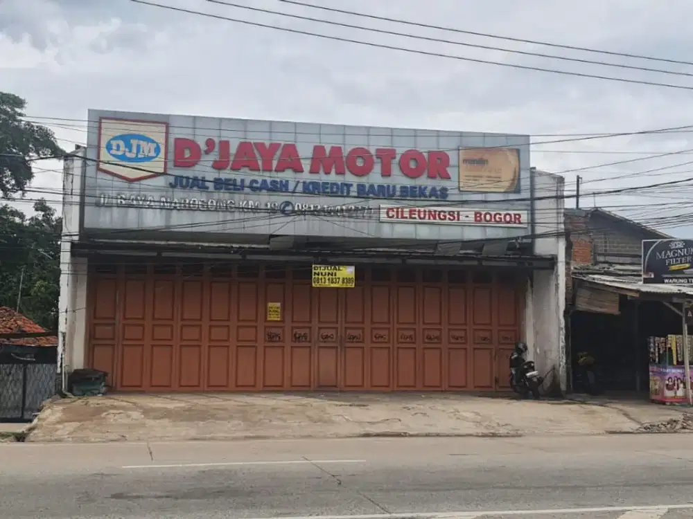 Ex Showroom Mobil Second di Jalan Raya Narogong
