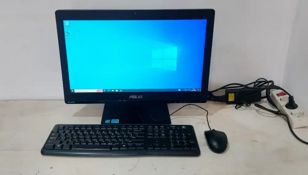 Komputer all in one Asuspro Intel core i5 gen 4 ram 4gb HDD 500gb
