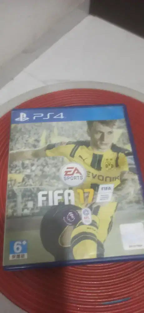 Kaset PS4  bekas