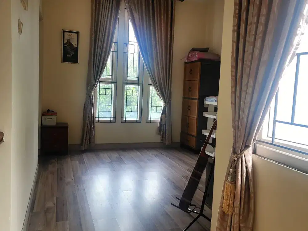 Rumah Siap Huni Kota Wisata Posisi Boulevard