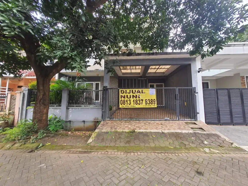 Rumah Semi Furnished di Perumahan Raffles Hills Cibubur