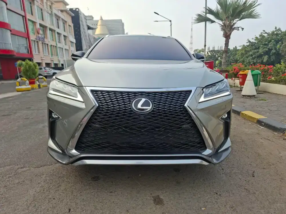 Lexus Rx300 F-sport 2019 AT 2.0, km 34 ribu, pajak panjang