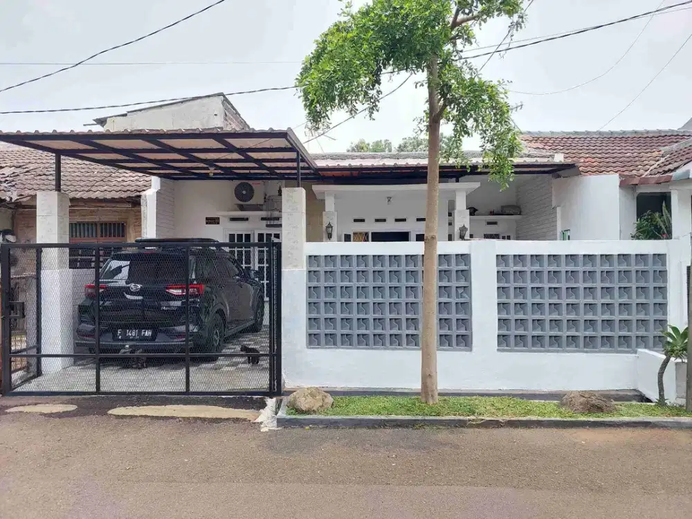 rumah sejuk lingkungan asri dan tenang deket tol dan stasiun
