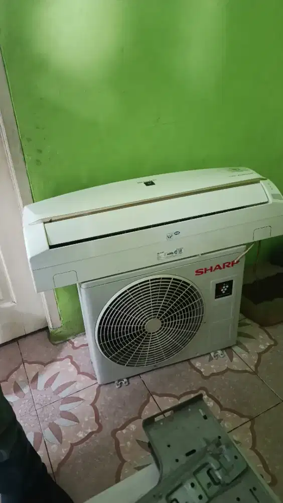 AC Sharp 1/2 pk Freon R32