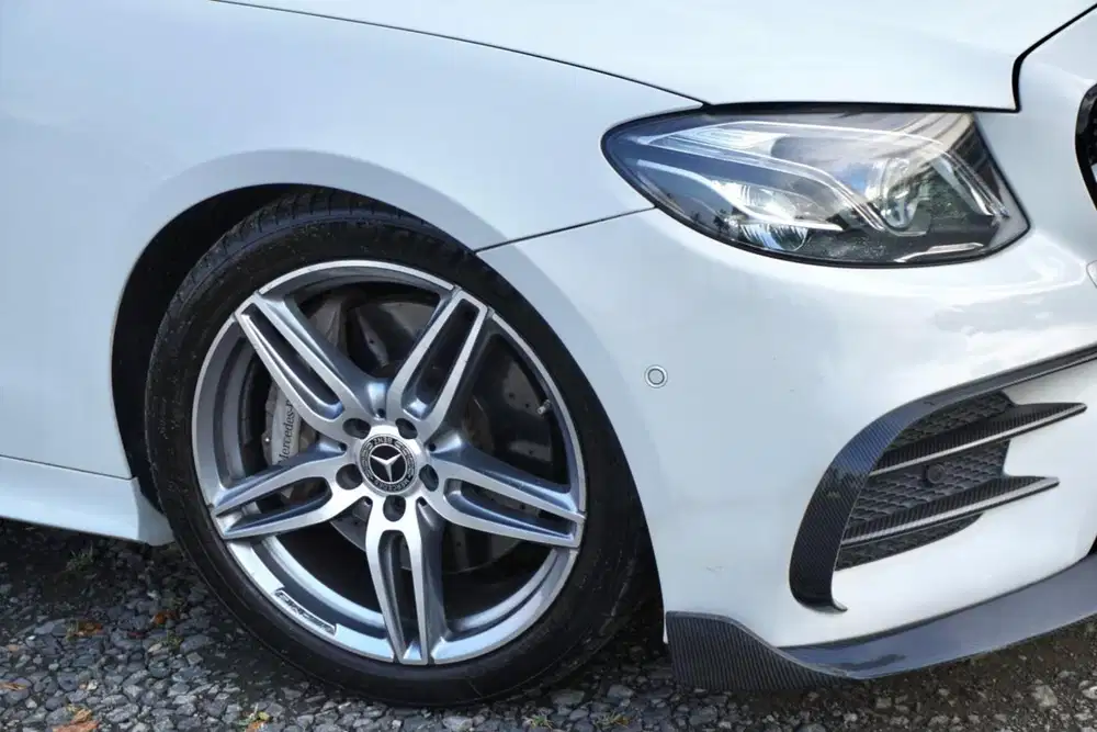 COUPE ! Mercedes Benz Mercy E300 Coupe C238 AMG 2018
