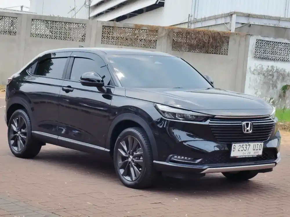 Honda HR-V SE Sensing tahun 2023