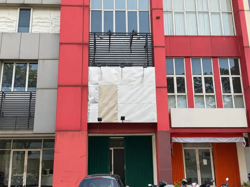 Disewakan Ruko 3,5 Lantai Jalur Sutera - Alam Sutera