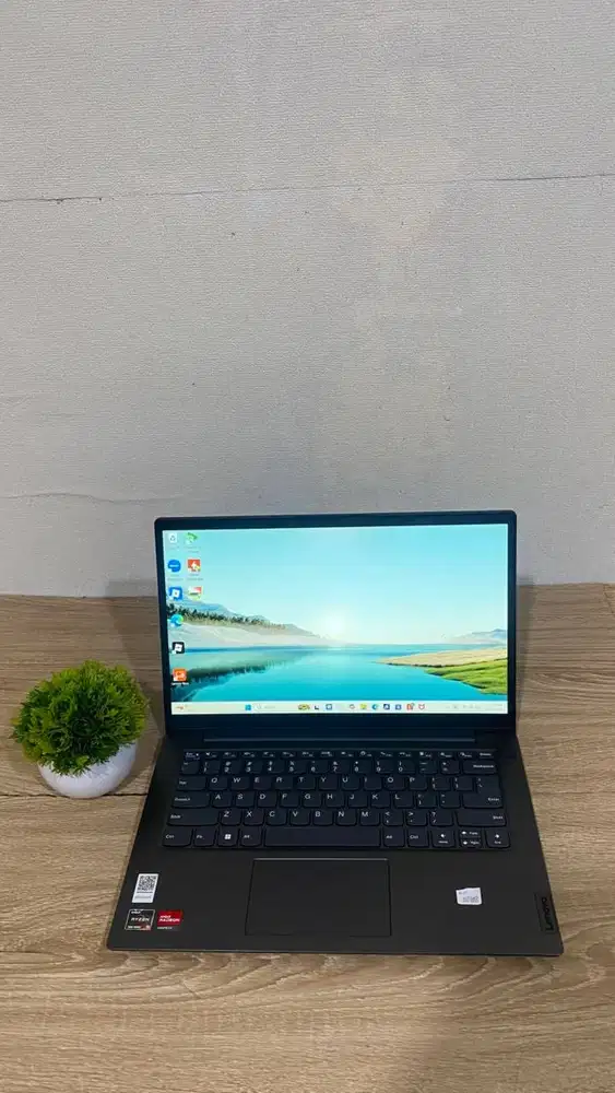 Laptop Siap Pakai, Tinggal Bawa Pulang!