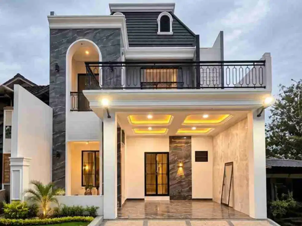 Dijual rumah ada kolam renang