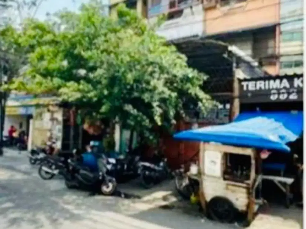 Dijual Murah Rumah Kost Mangga Besar Sudah Tida Aktif Perlu Renovasi di Taman Sari Jakarta Barat