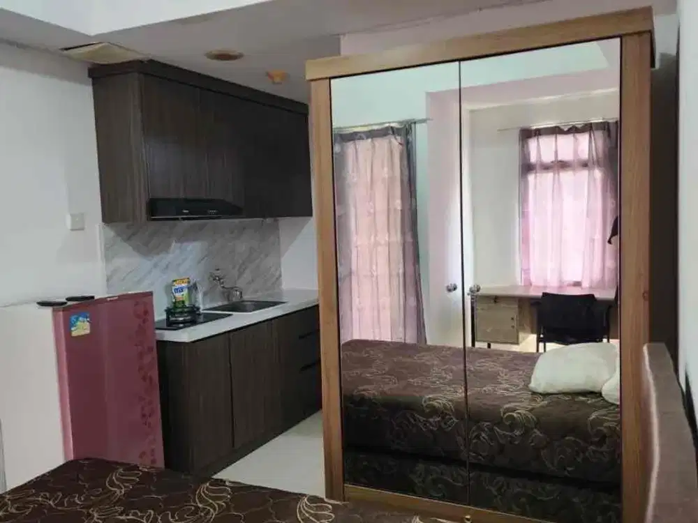 Disewakan cepat apartemen tipe studio full furnish siap huni di green lake sunter jakarta utara