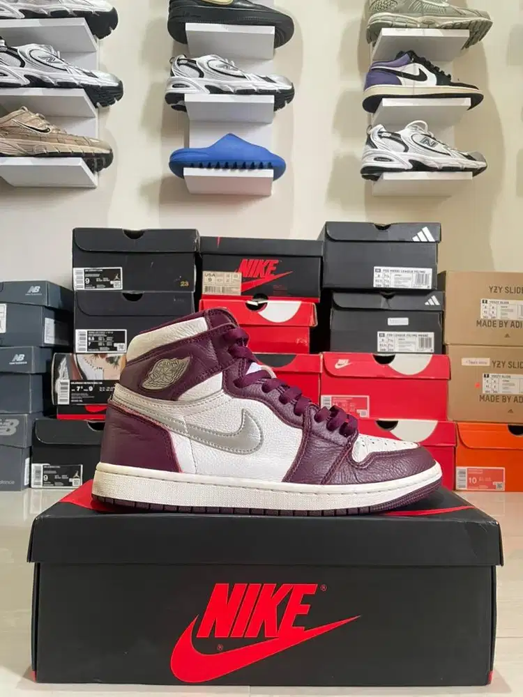 Air Jordan 1 High (Size 42) VNDS Original 100%