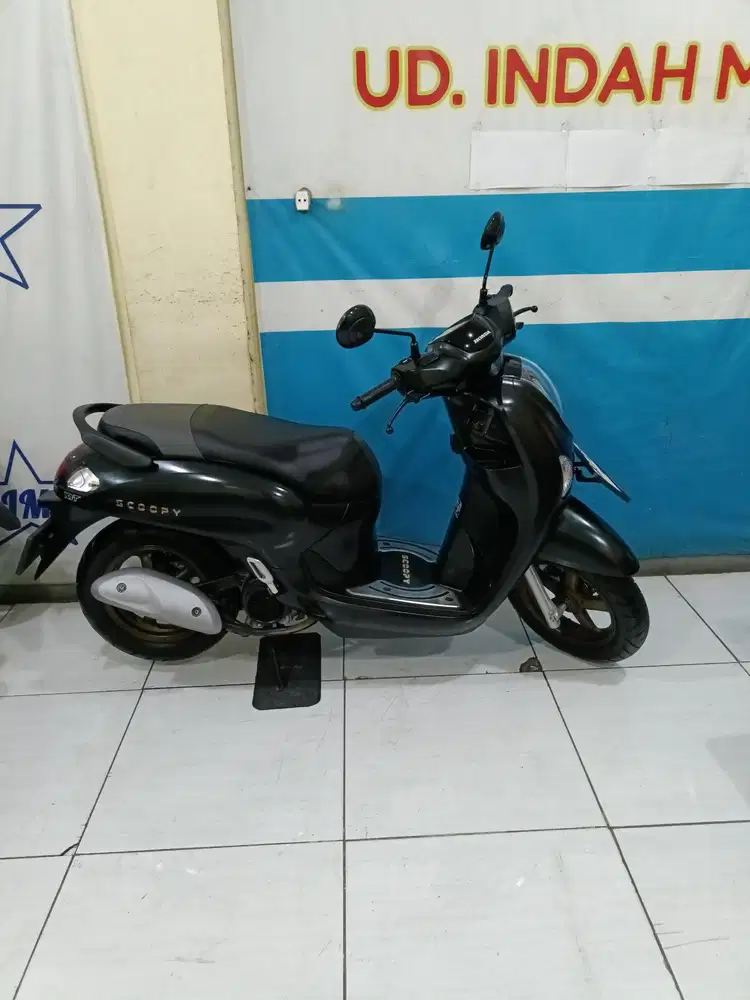 Siap pakai HONDA SCOOPY ESP STYLISH PRESTIGE KEYLLES 2025 bisa kredit