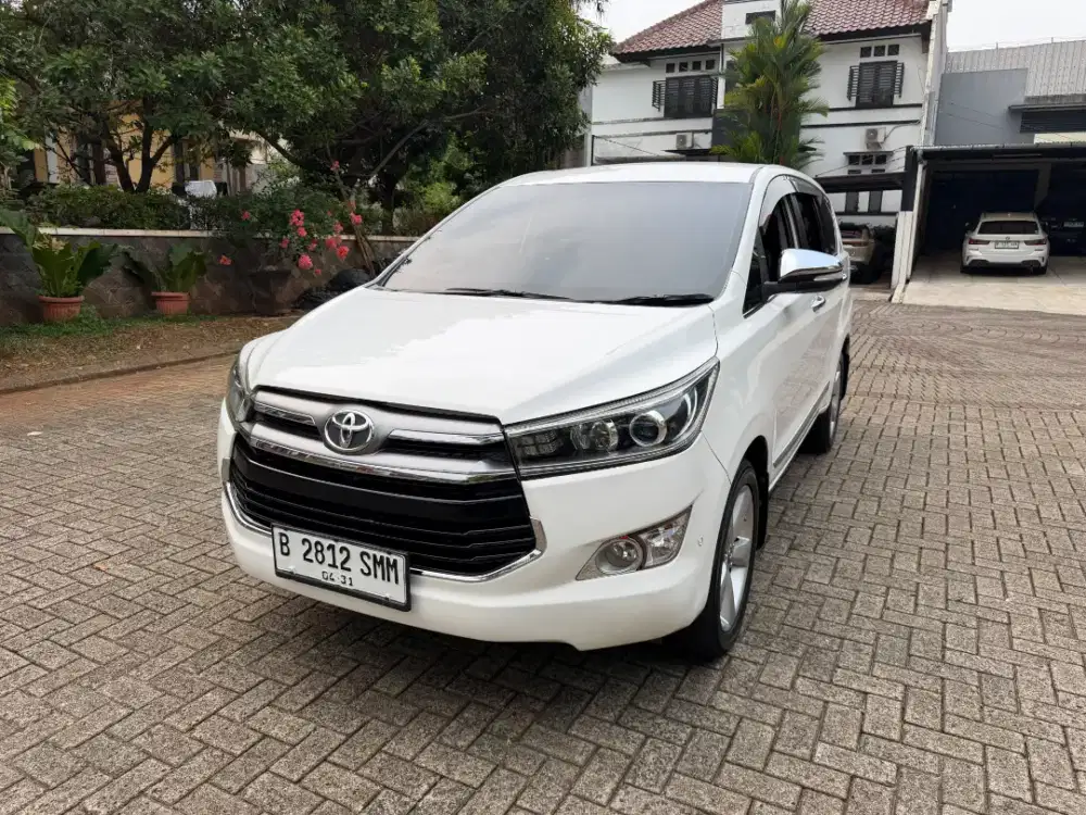 Innova Reborn Q Diesel AT 2016 KM Rendah