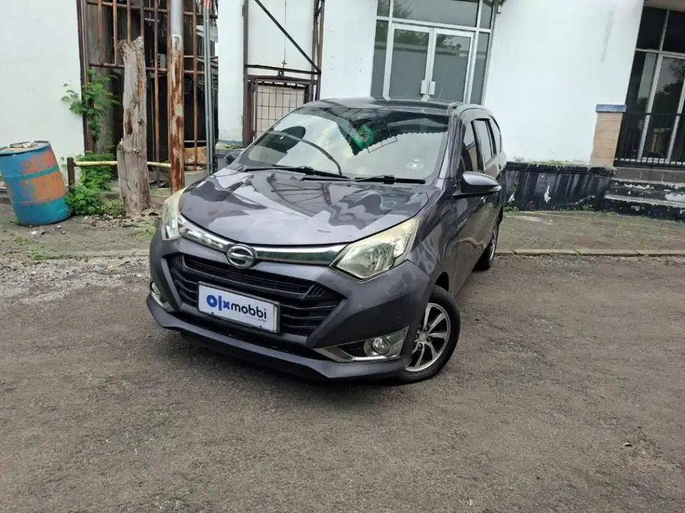Pajak Panjang - Daihatsu Sigra 1.2 R Bensin AT 2018 abu