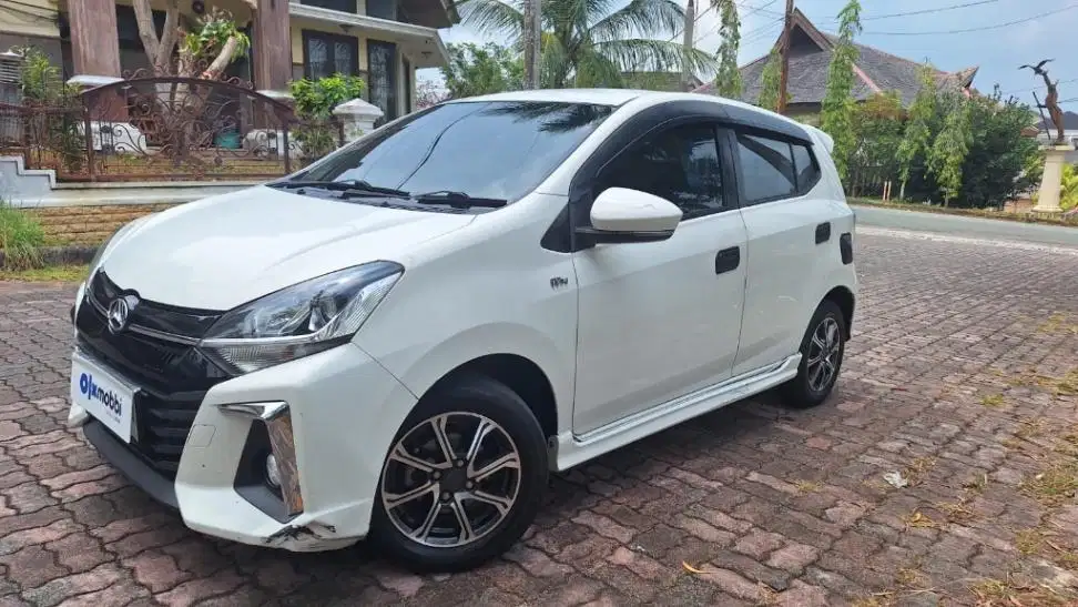 DP MINIM Daihatsu Ayla 1.2 R Bensin-MT 2022 KTYO
