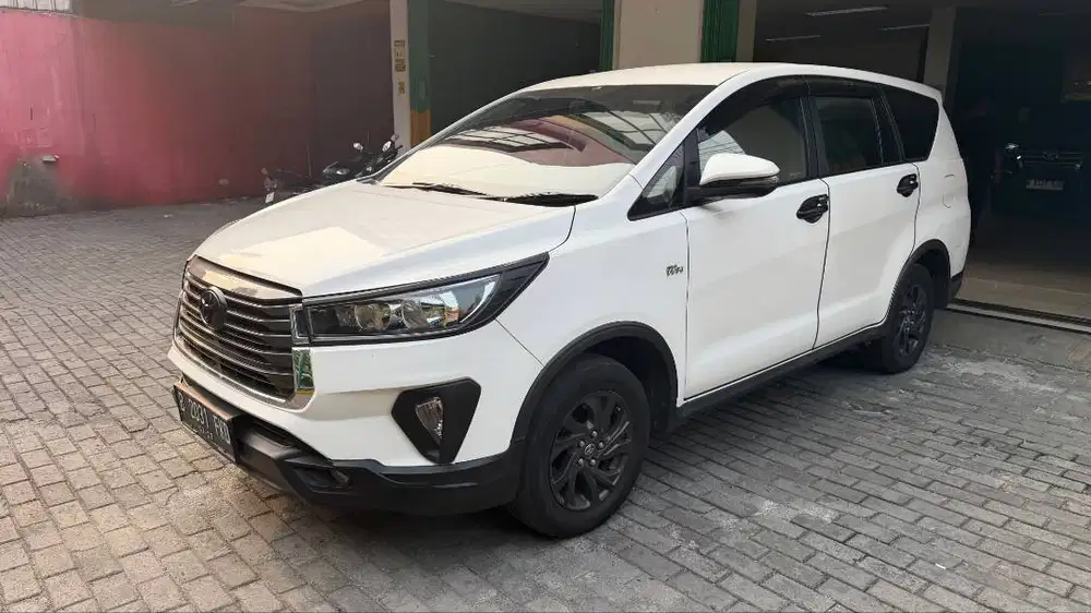 Toyota Kijang Innova Inova Reborn G AT Matic Tahun 2022 Putih , 2021