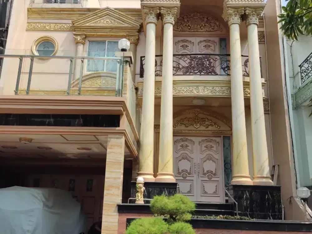 RUMAH 5 LANTAI FLORENCE PIK