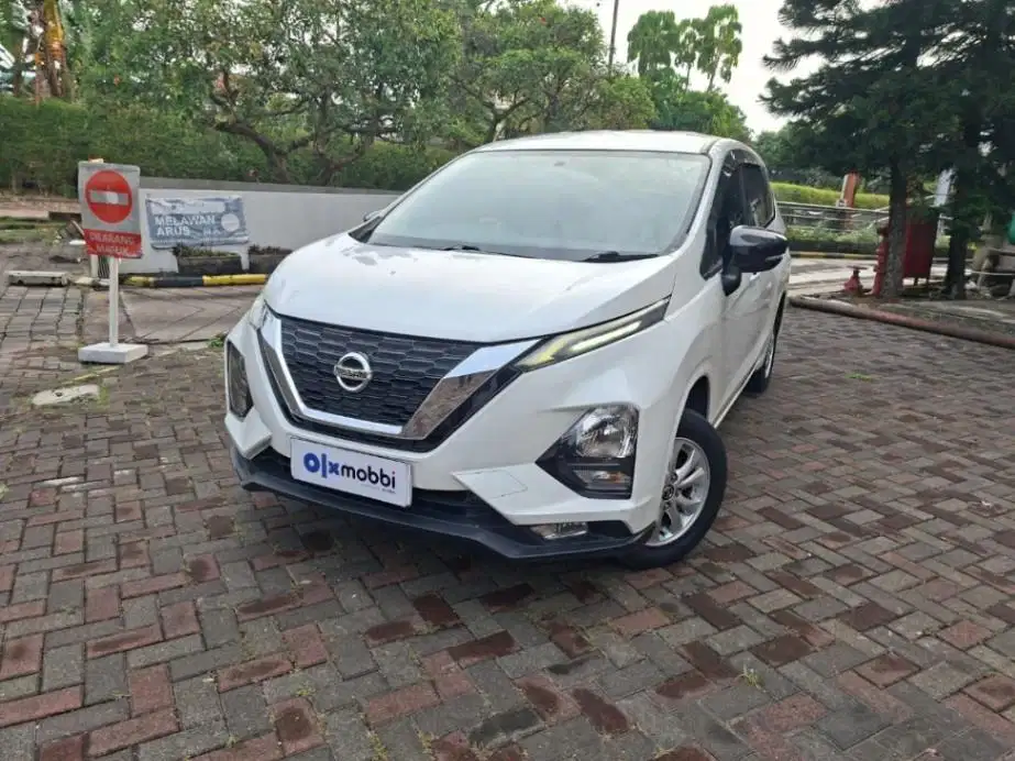 Hot Sale - Nissan Livina 1.5 EL Bensin MT 2019 Putih