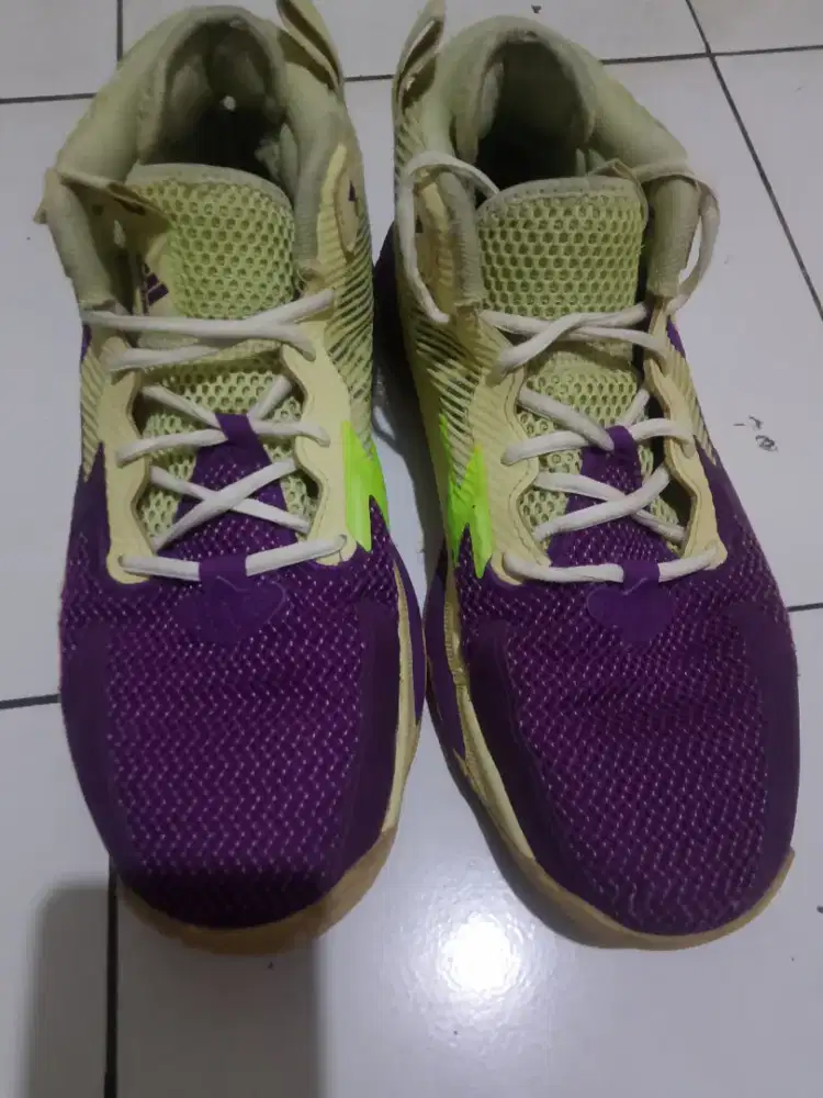 Adidas Dame 8 'Dame Time