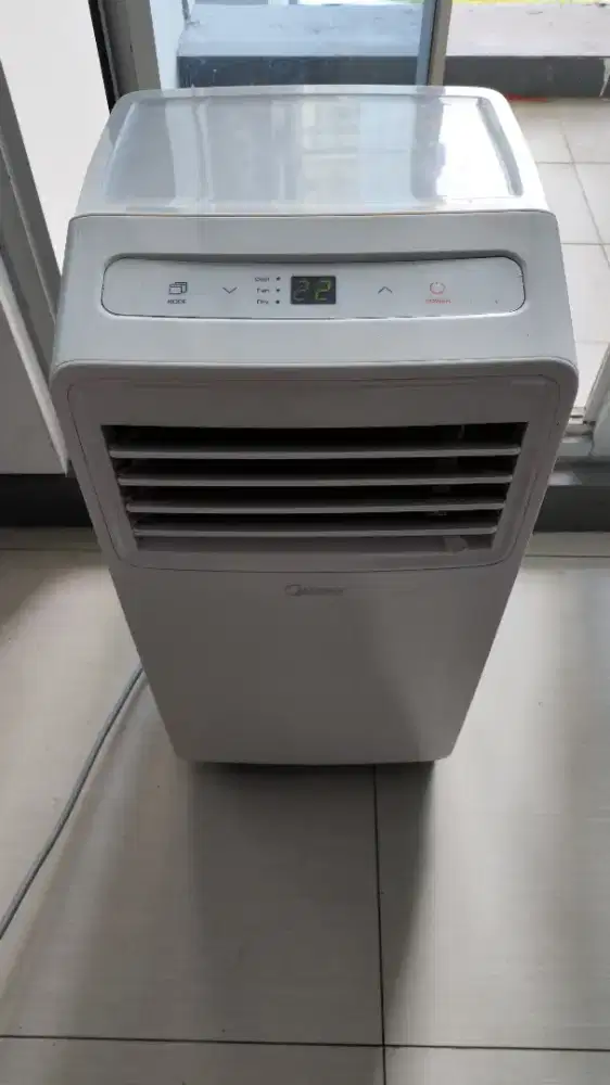 AC  1/2 PK kondisi 95 %