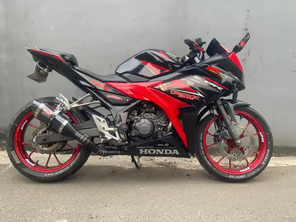 Honda CBR 150 2018 cakep siap pakai