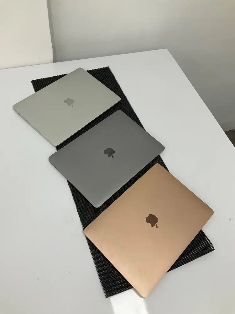 MacBook Air M1 2020 16/256 13