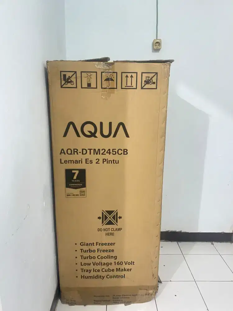 Lemaari kulkas 2 pintu japan Aqua
