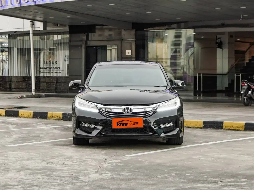 HONDA ACCORD 2.4 metic 2016