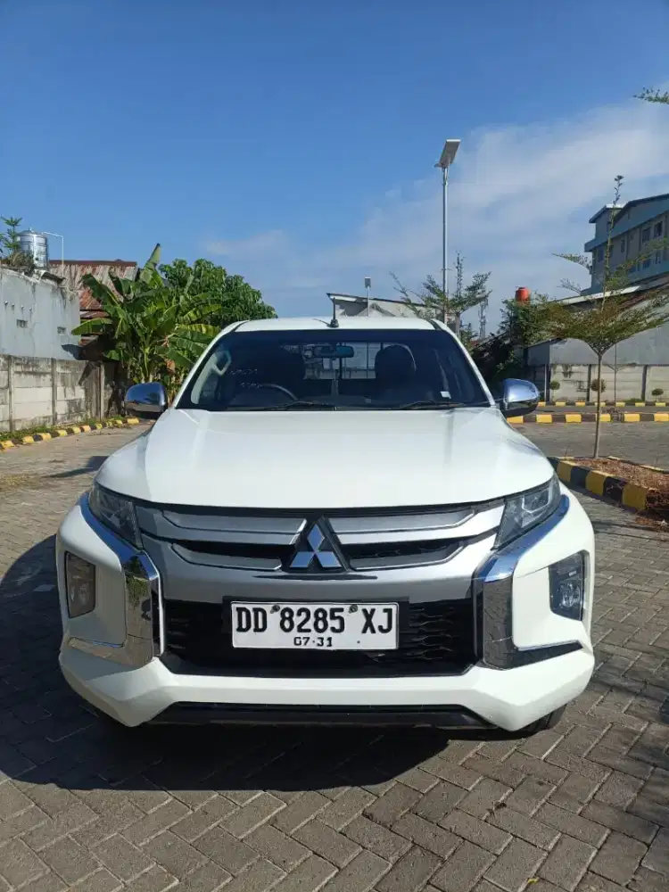 Dp 15jt angs 7,865 x 5th !Triton D.Cabin 4x4 type Gls 2021 warna putih