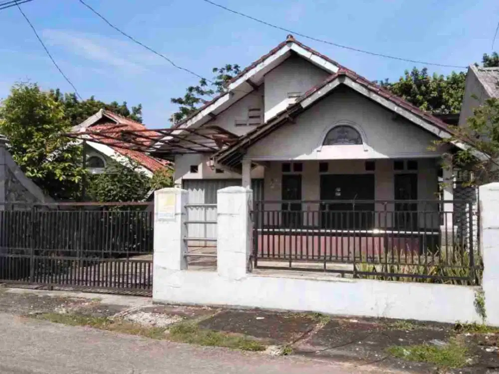 Rumah murah LT 272 LB 120 bisa usaha 1.2 M strategis di Rawalumbu bebas banjir