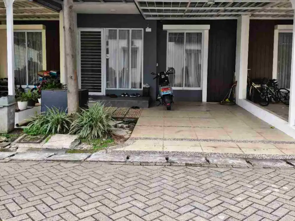 Dijual rumah cluster grand galaxy 1.55 M sdh renovasi bagus LT 96 bebas banjir