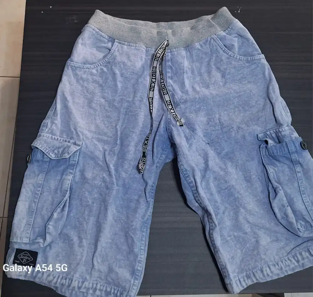 Celana cargo jeans