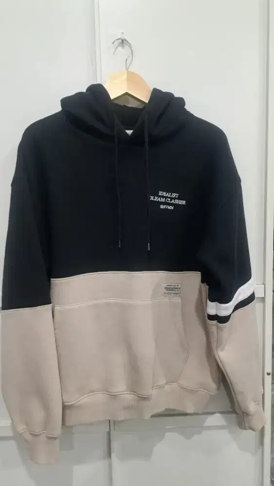 Hoodie Bahan Tebal 2 warna