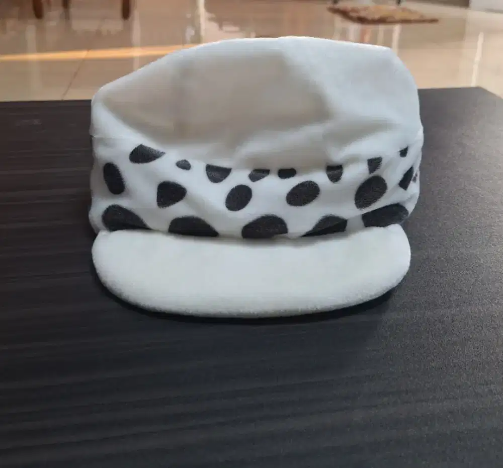 Topi Trafalgar Law One Piece