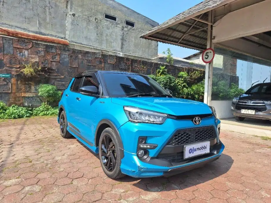 DP MURAH Toyota Raize 1.0 GR Sport TSS Two Tone Bensin-AT 2022 CEZOB