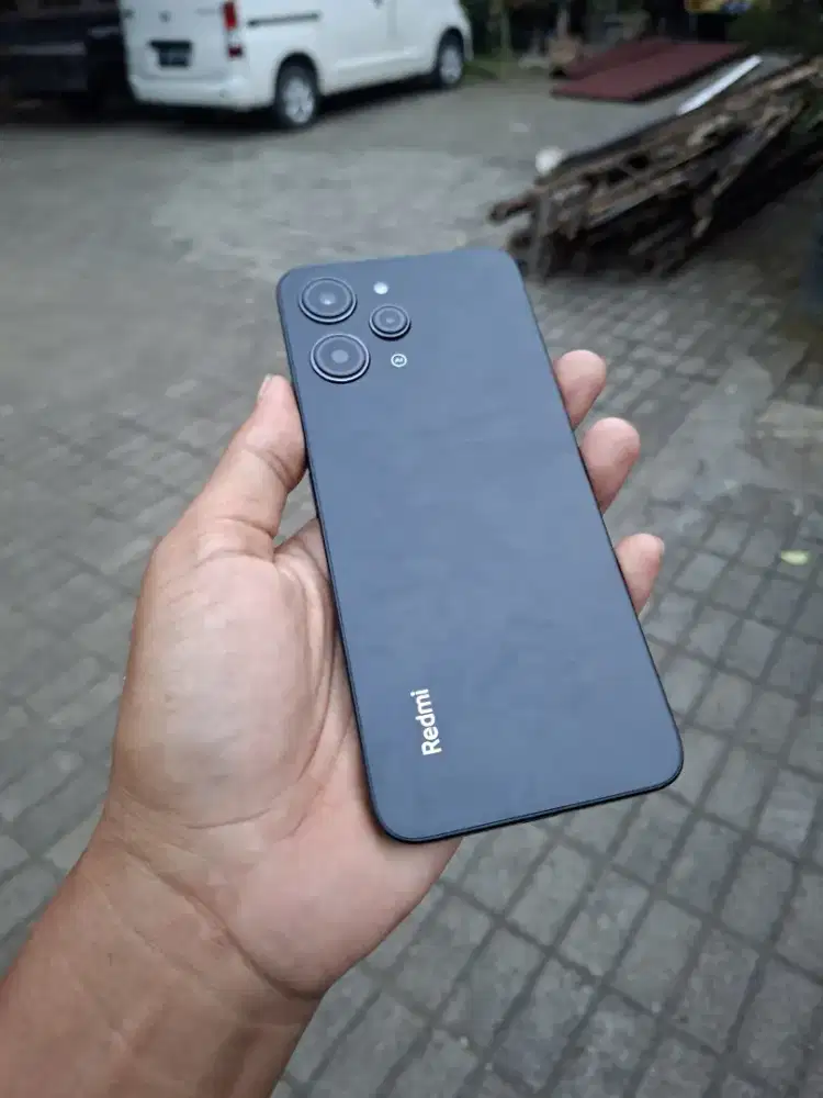 Redmi 12 8/256 minus baca dulu