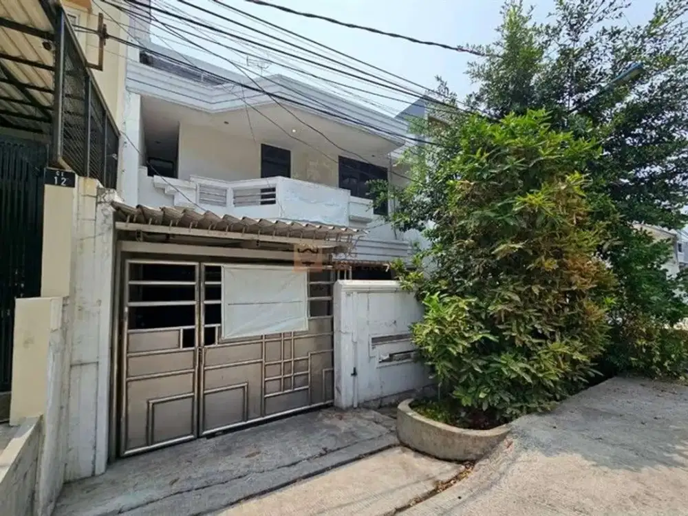Minimal Sewa 2 Tahun! Disewakan Rumah Taman Harapan Indah Siap Huni,  2,5 Lantai Full Bangunan, Luas 100m+ & Banyak Ruangan, Jelambar, Jakarta Barat