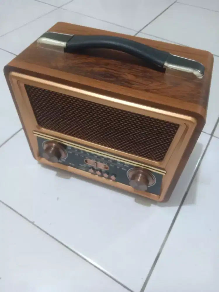 Radio merodith mulus no minus