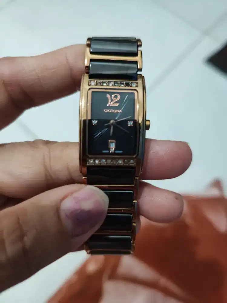 jual jam harga 600 rb kondisi bagus