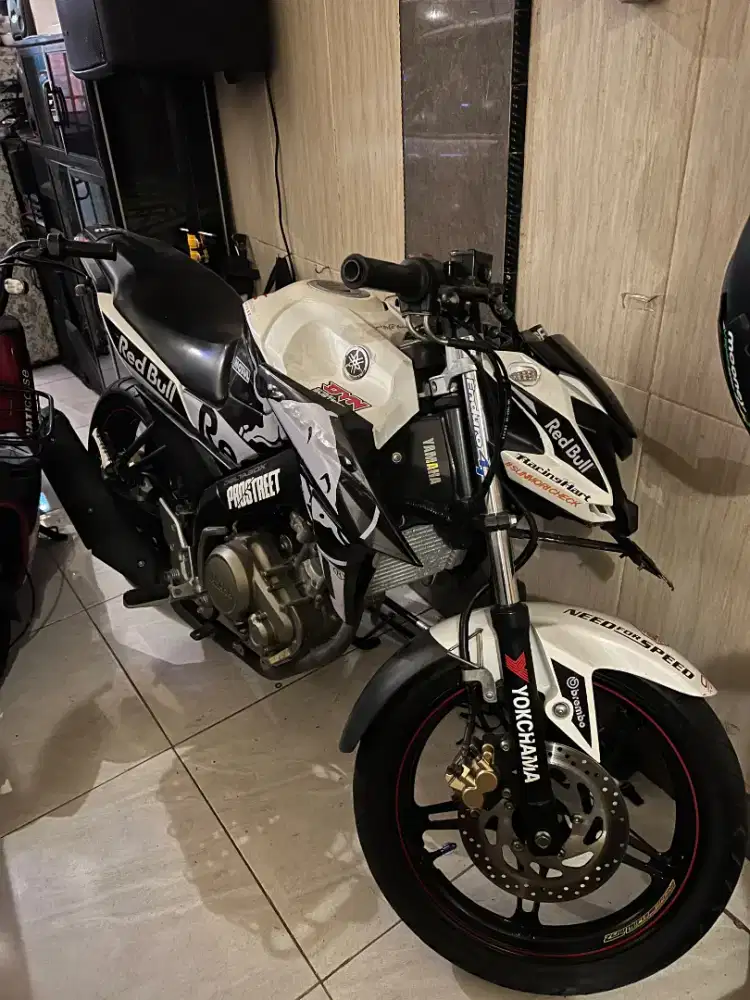 Vixion advance 2015