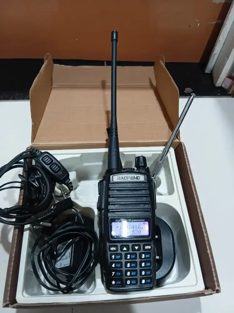 Ht baofeng uv82 full set