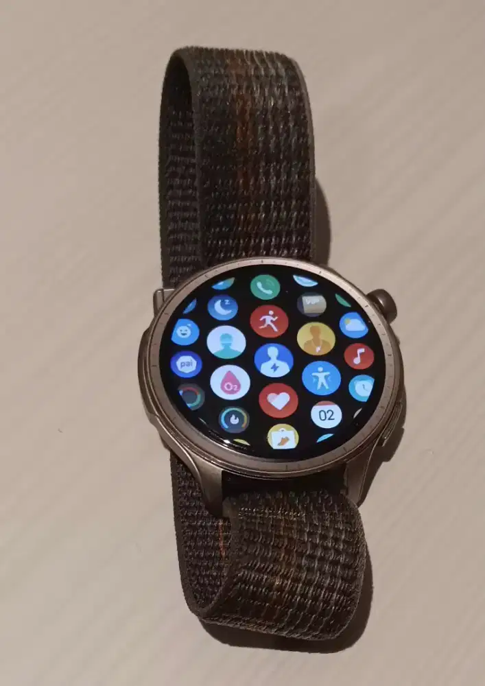 Smartwatch amazfit balance 2023