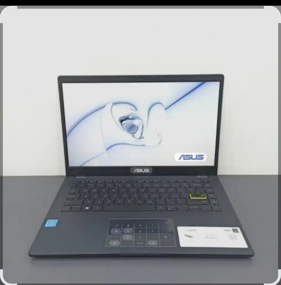 Jual cepat laptop asus  jarang dipakai