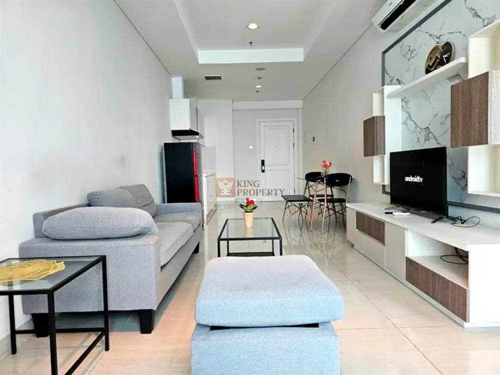 Best Deal Terjangkau! Disewa 2BR 62m2 Condominium Grand Madison Furnished Bagus Dekat Mall CP & TA, Fasilitas Gym, Sauna, Kolam Renang, Sky Garden.